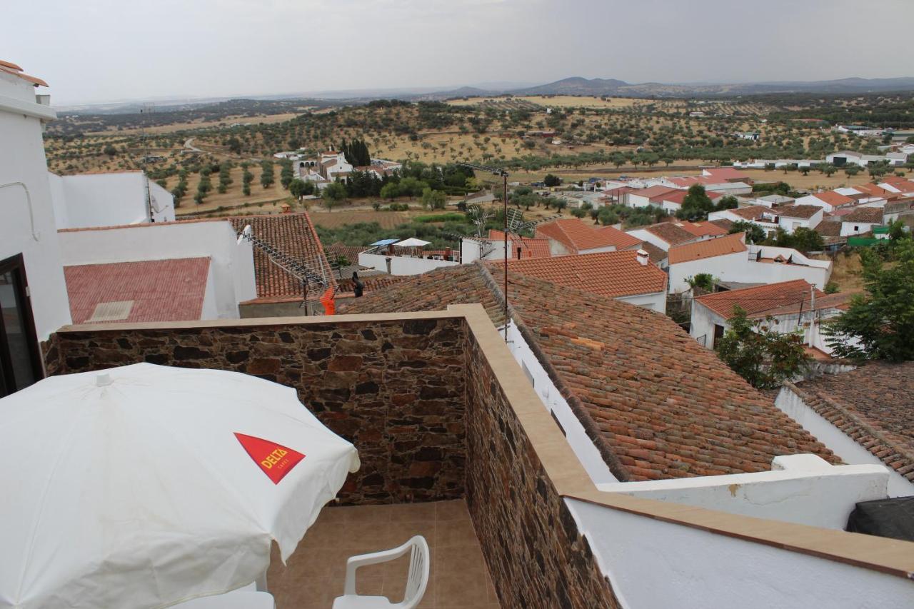 Ferienwohnung El Rincon De Matias Segura de León Exterior foto